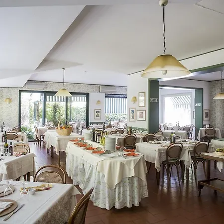 Piccolo Forte dei Marmi