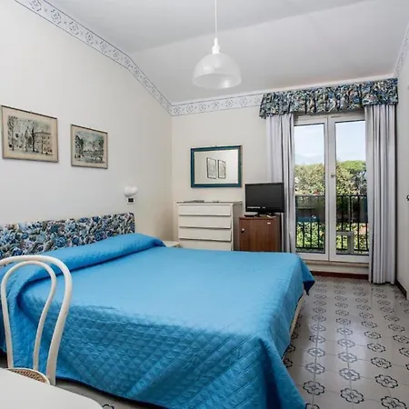 Piccolo Hotel