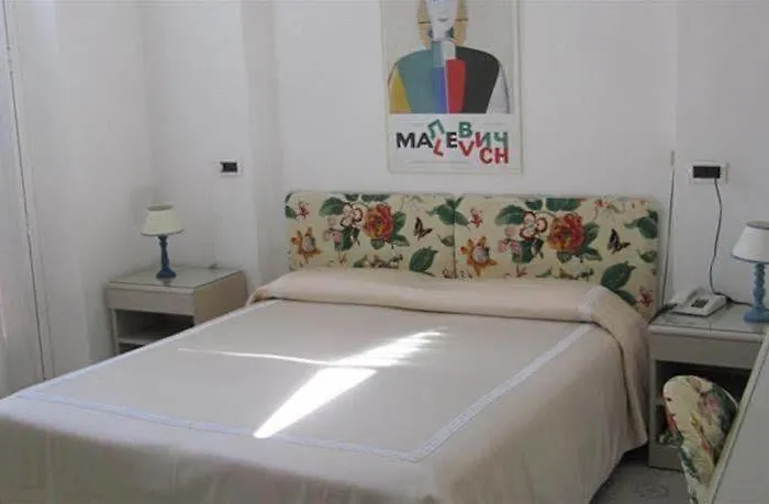 Piccolo Forte dei Marmi